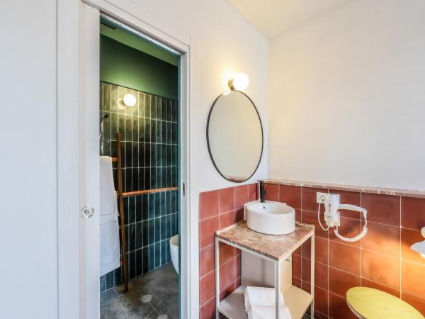 Madrid Live Coworking - SELF SERVICE - : photo 8 de la chambre chambre double supérieure