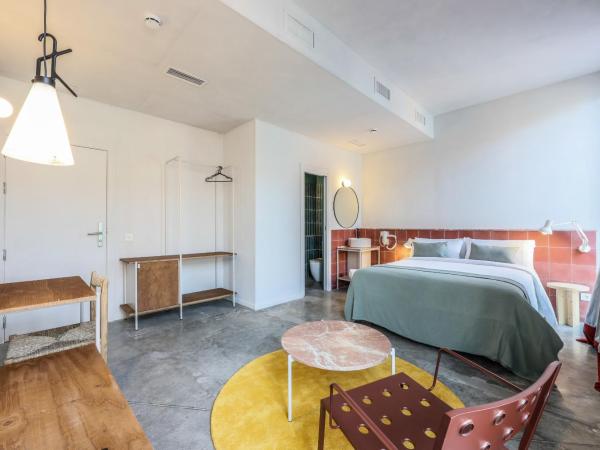 Madrid Live Coworking - SELF SERVICE - : photo 3 de la chambre chambre double supérieure