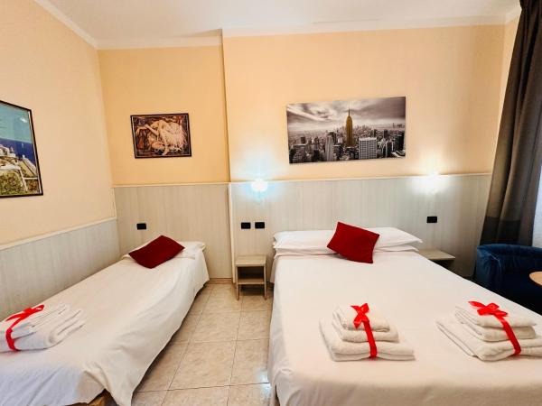 Hotel Galata : photo 5 de la chambre chambre triple