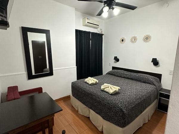 Hotel Quito : photo 1 de la chambre chambre double