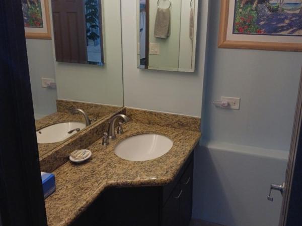 Diamond Head Beach Hotel : photo 6 de la chambre chambre standard avec 2 lits queen-size