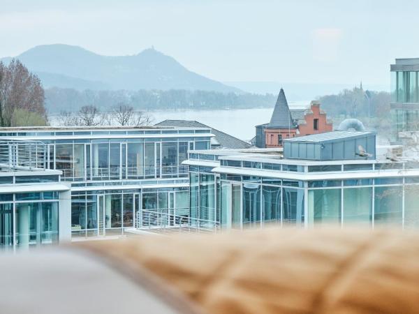 Kameha Grand Bonn : photo 1 de la chambre hébergement de luxe supérieur