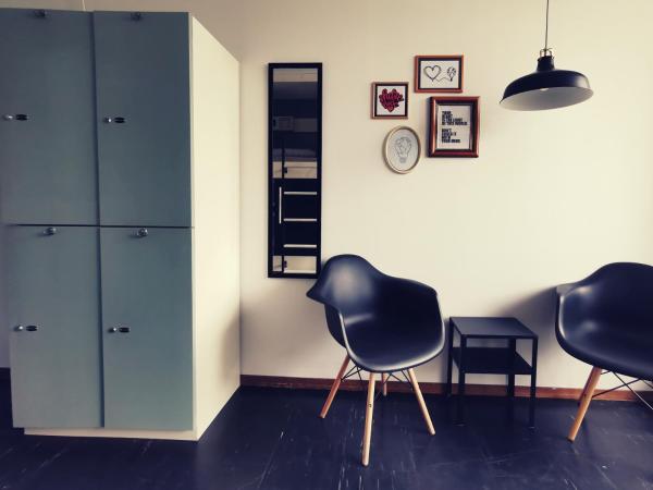 Backpackers Luzern : photo 4 de la chambre lit simple dans dortoir mixte de 4 lits avec salle de bains commune