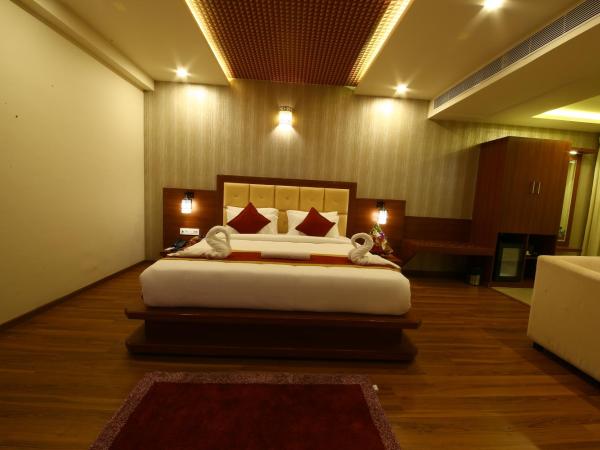 Royal Stay : photo 5 de la chambre chambre familiale deluxe