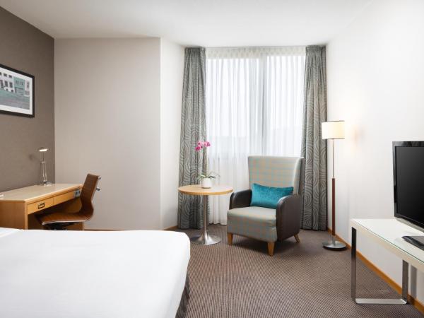 DoubleTree by Hilton Luxembourg : photo 8 de la chambre chambre lit queen-size 