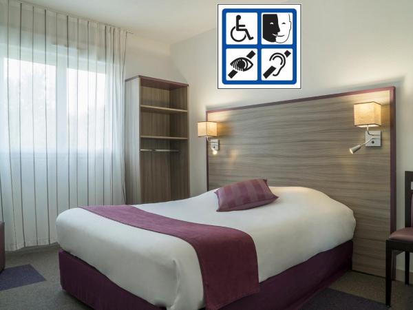 Hôtel O'Nice Saintes : photo 1 de la chambre chambre double - accessible aux personnes à mobilité réduite 