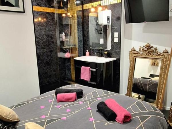 Suite Love Room : photo 3 de la chambre chambre double avec terrasse