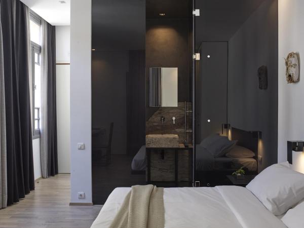 InnAthens : photo 5 de la chambre suite avec vue sur l'atrium 