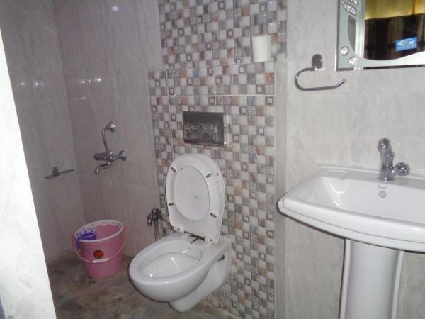 The Royal Lake View Villa : photo 4 de la chambre chambre double supérieure