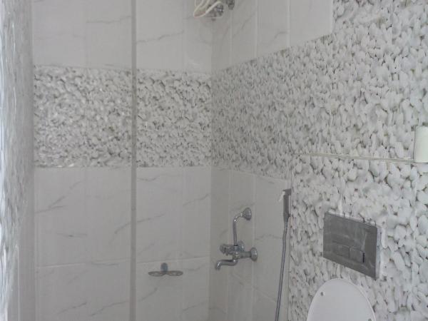 The Royal Lake View Villa : photo 2 de la chambre chambre lit queen-size deluxe