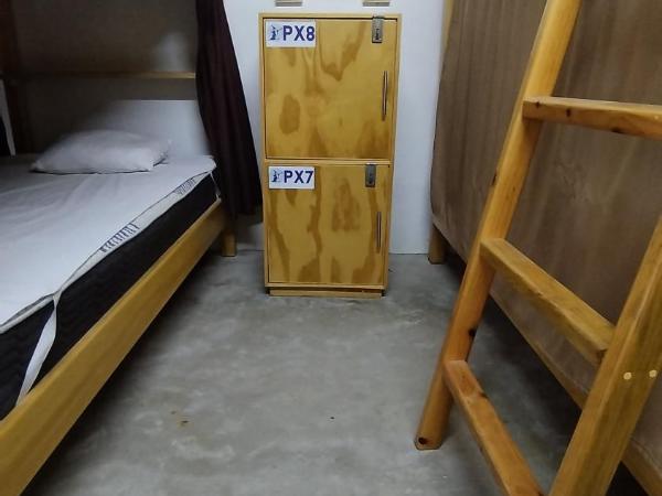 Blue Magic Hostel : photo 6 de la chambre lit simple dans dortoir mixte