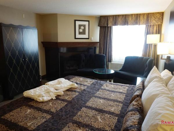 Ramada by Wyndham Kelowna Hotel & Conference Center : photo 2 de la chambre new york studio king suite - non-smoking