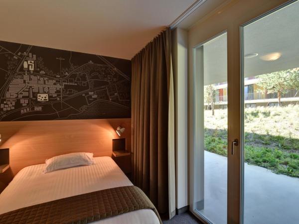 SwissTech Hotel : photo 1 de la chambre chambre simple - vue sur jardin