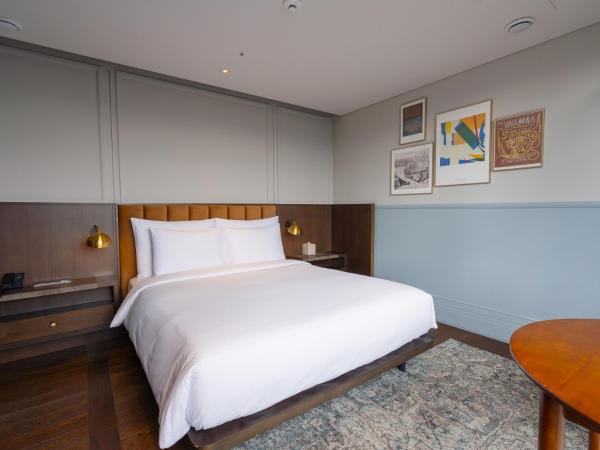 Hotel Crescendo Seoul : photo 2 de la chambre chambre lit king-size signature