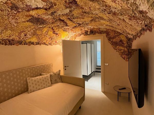 Hotel Palazzo Durazzo Suites : photo 9 de la chambre suite junior