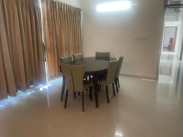 ROYAL NEST PREMIUM (A.S) : photo 4 de la chambre chambre lit king-size avec balcon