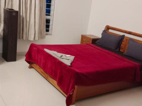 ROYAL NEST PREMIUM (A.S) : photo 7 de la chambre chambre lit king-size