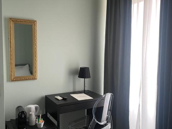 La Terrazza su Palermo : photo 3 de la chambre chambre double avec balcon