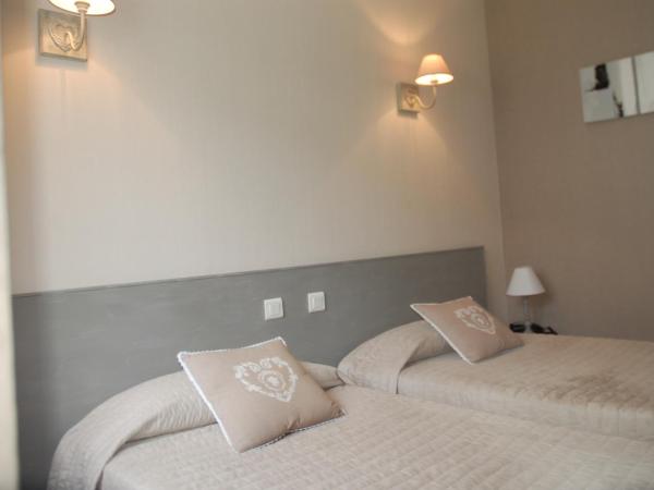 Hôtel de L'Avenue : photo 4 de la chambre chambre lits jumeaux