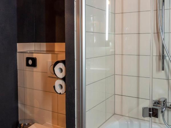 Trip Inn Hotel Sachsenhausen : photo 7 de la chambre chambre triple