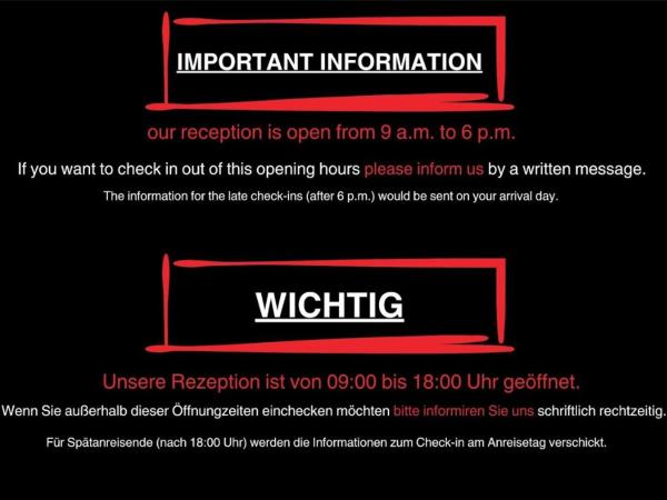 Hotel AVAlex : photo 1 de la chambre chambre double avec salle de bains commune