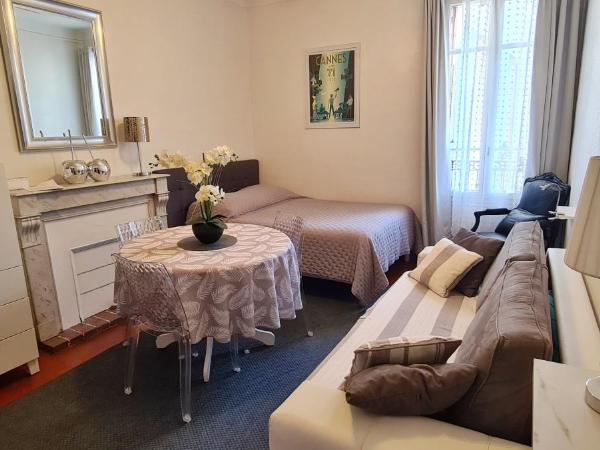 SeaYouSoon Inn Cannes - Studios : photo 7 de la chambre studio supérieur (3)