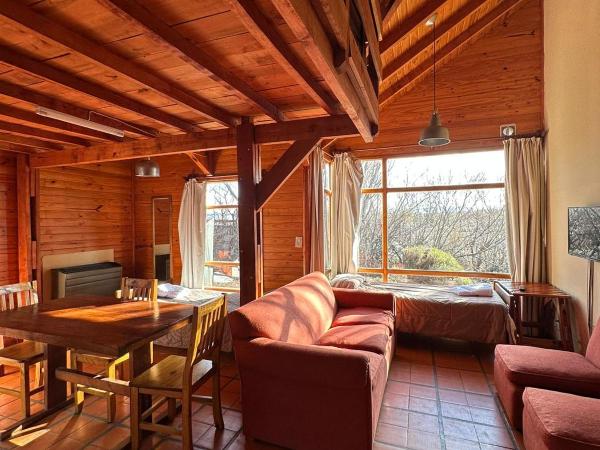 Cabañas Nevis, excelente ubicación : photo 1 de la chambre bungalow - vue sur jardin