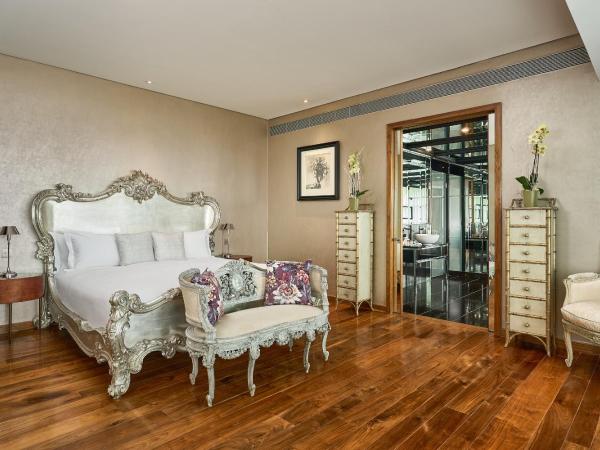 The g Hotel & Spa : photo 1 de la chambre chambre double deluxe - vue latérale sur mer