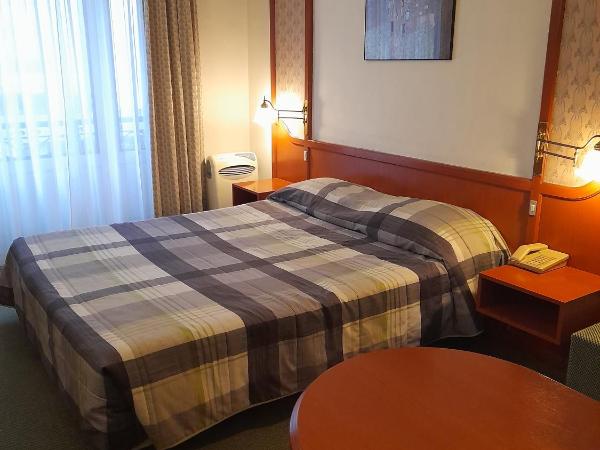 Hotel Le Dome : photo 8 de la chambre chambre double standard