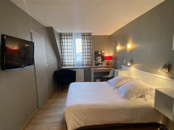 Hotel Le Pelican : photo 5 de la chambre grande chambre double