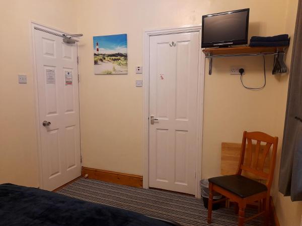 Phoenix Guest House : photo 4 de la chambre chambre double