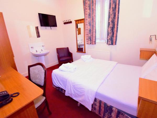 Bridge Park Hotel : photo 3 de la chambre chambre double avec salle de bains privative 