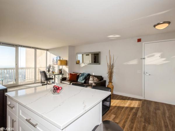 The Penthouse at Grand Plaza : photo 7 de la chambre appartement avec balcon