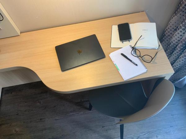 STUDIO PRADO PLAGE PISCINE TERRASSE : photo 6 de la chambre studio avec terrasse