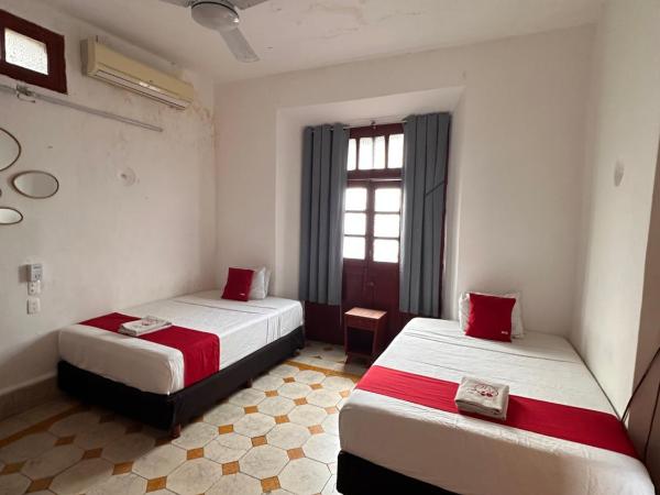 Hotel Margarita : photo 1 de la chambre chambre familiale standard