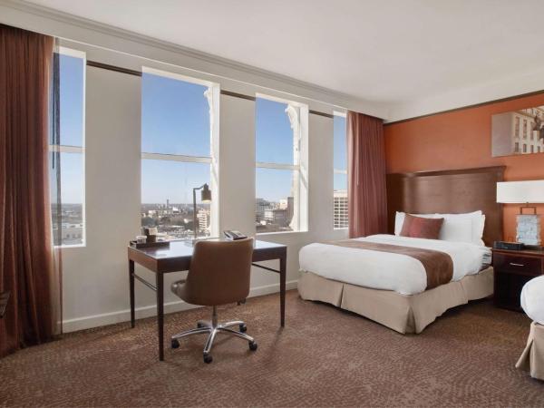 The Emily Morgan Hotel - A DoubleTree by Hilton : photo 3 de la chambre chambre avec 2 grands lits queen-size