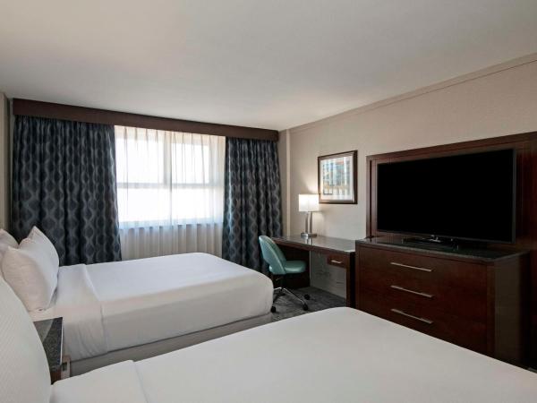 DoubleTree by Hilton - Kamloops : photo 3 de la chambre chambre 2 lits queen-size - non-fumeurs