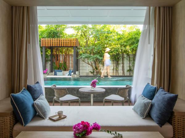 Cape Nidhra Hotel : photo 1 de la chambre suite avec piscine et jardin