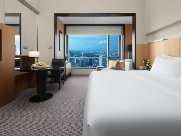 Jinling Hotel : photo 1 de la chambre yatai tower deluxe lake view room