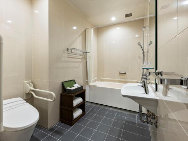 Hotel The Celestine Ginza : photo 4 de la chambre chambre lit queen-size adaptée aux personnes à mobilité réduite - fumeurs