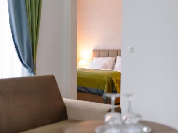 Spa Hotel Villa Smetana : photo 3 de la chambre chambre familiale - bâtiment annexe