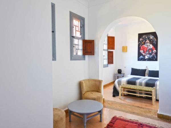 Villa Agora, Villa à la campagne proche Marrakech : photo 5 de la chambre chambre double - vue sur jardin