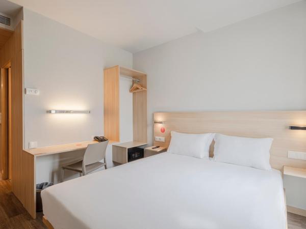 Moov Hotel Porto Centro : photo 3 de la chambre chambre double standard