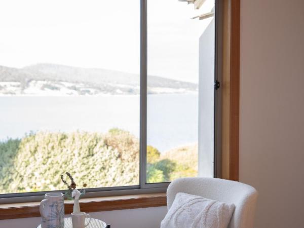 Sea View Guest House : photo 5 de la chambre chambre double - vue sur mer