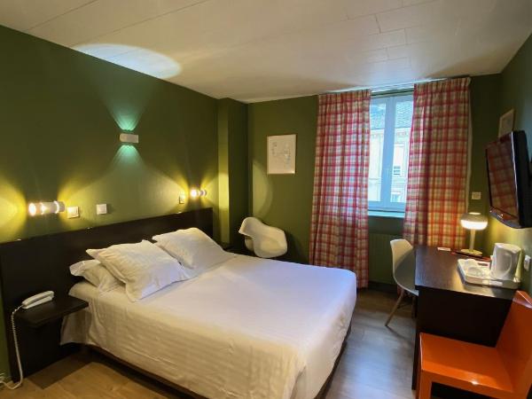 Hotel Le Pelican : photo 1 de la chambre grande chambre double