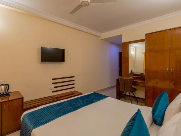 Blue Bliss Hotels By PPH Living Infantry Road : photo 6 de la chambre chambre double standard