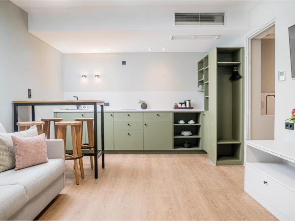 KOOS Hotel&Apartments - City Aparthotel : photo 4 de la chambre appartement 2 pièces