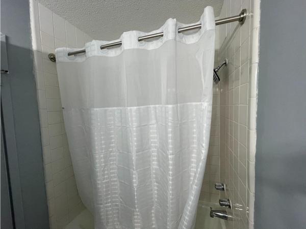 Lamplighter Inn by OYO Charlotte Airport Area : photo 8 de la chambre chambre simple