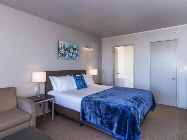 Twin Peaks Lakeside Inn : photo 4 de la chambre chambre double avec baignoire spa