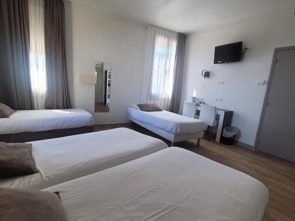 HOTEL DES PRINCES - HOTEL KYRIAD ORANGE Centre Ville -- 3 Etoiles -- Provence Alpes Côte d'Azur - France - A7-A9 : photo 9 de la chambre chambre quadruple confort